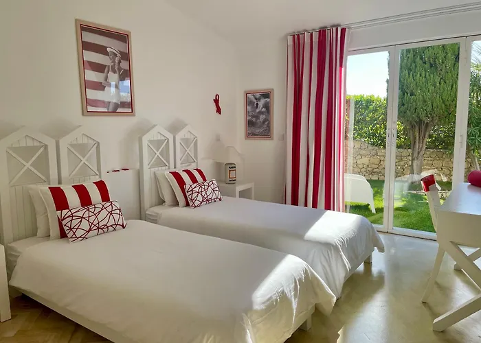 Marine Villa Albufeira